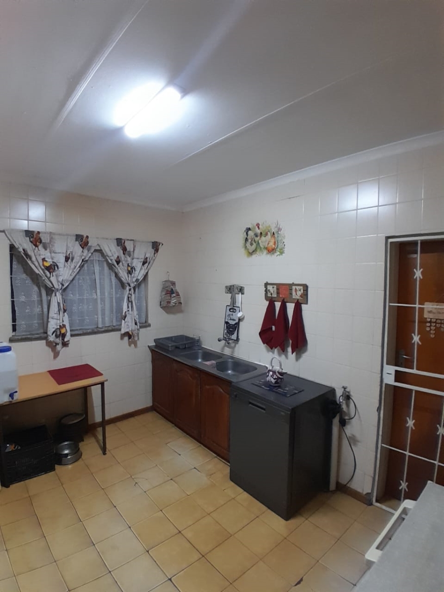 4 Bedroom Property for Sale in Deneysville Free State